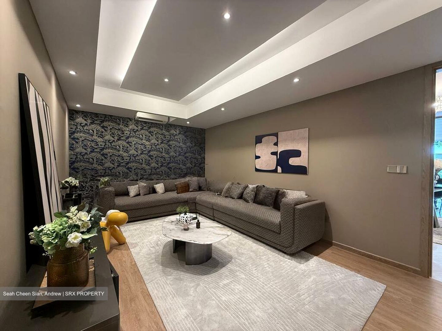 Shrewsbury Road (D11), Terrace #511040521